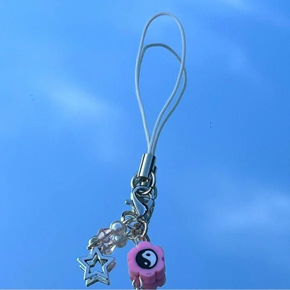 Handmade Y2k Coconut Girl Pink Beachy Dolphin Ying Yang Star Cell Phone Strap - Picture 4 of 4